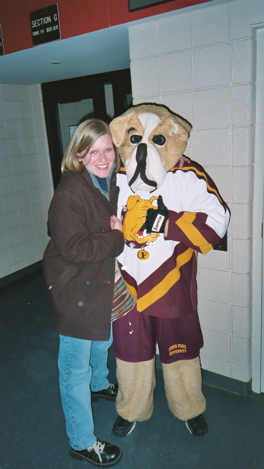 Tina and the Mascots